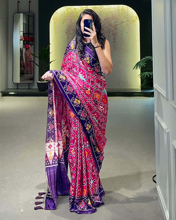 Lagdi Patta Pink Color Pure Gaji Silk Patola Printed Saree