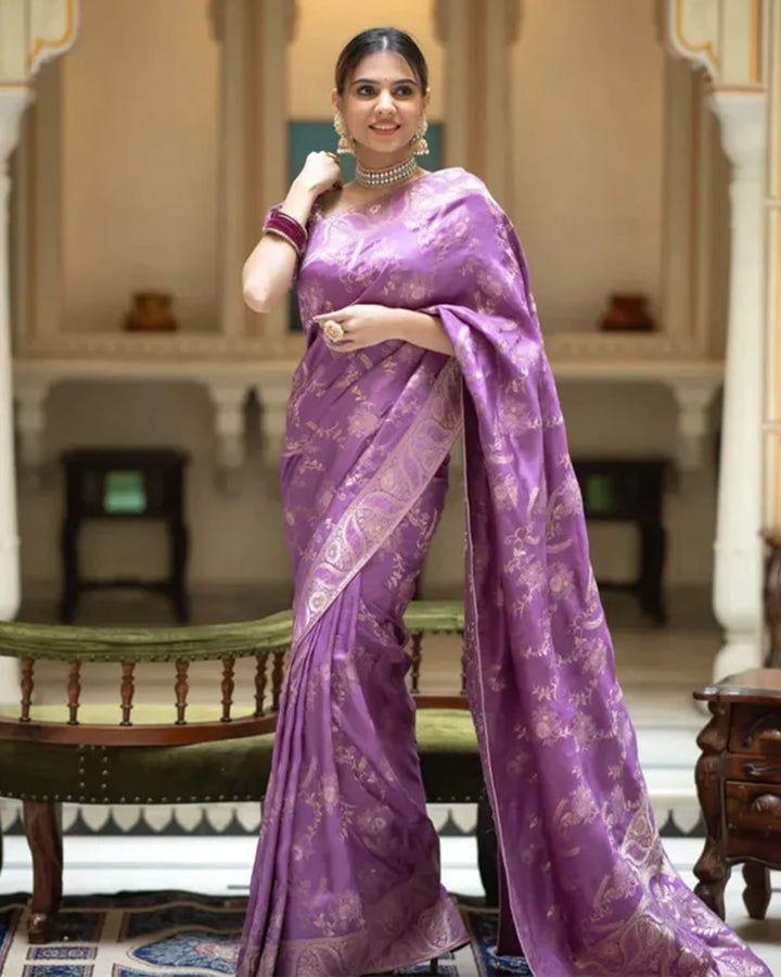 Designer Lavender Color Jacquard Weaving Banarasi Silk Saree