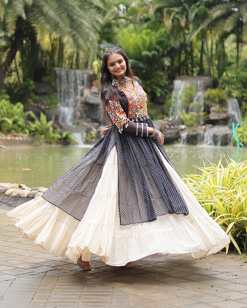 Black Color Kurti With Off-White Kora Cotton Lehenga