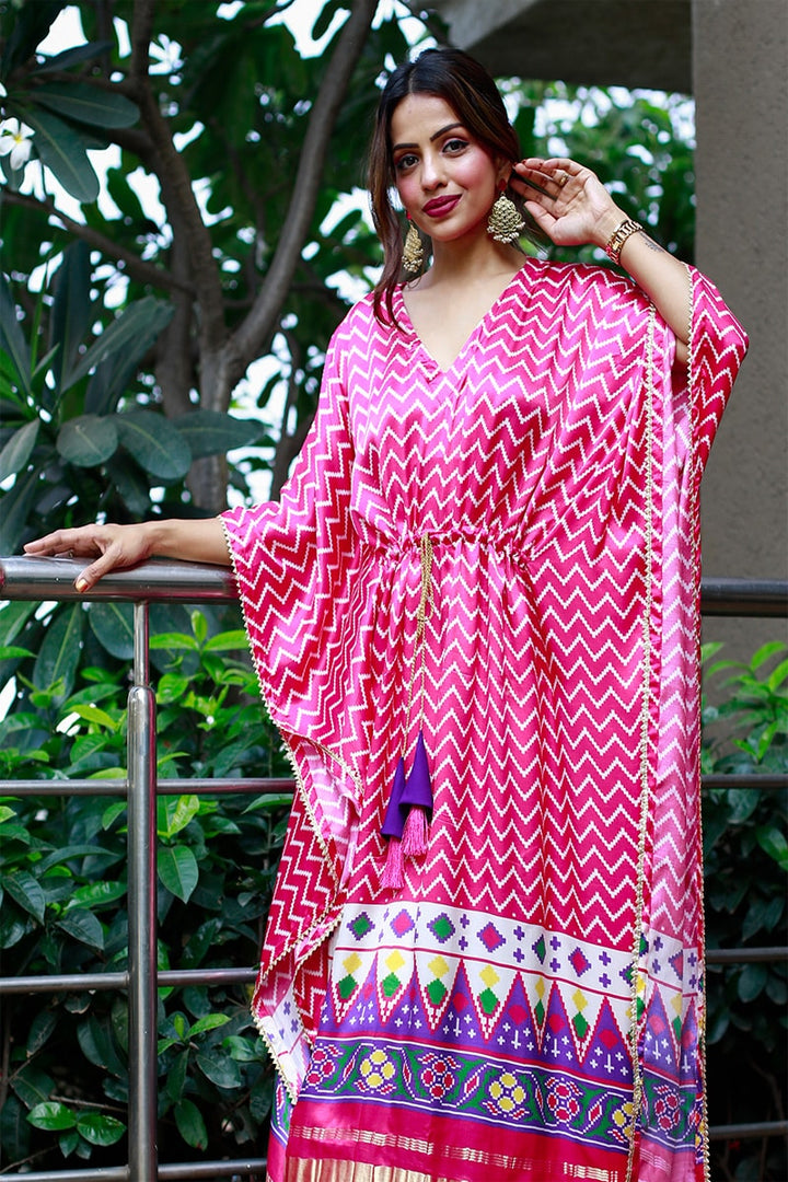 Pink & White Color Beautiful Pure Gaji Silk Kaftan