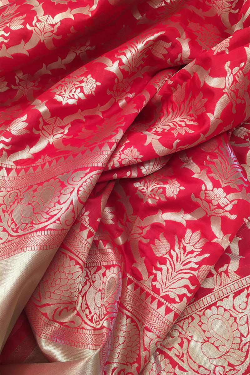 Beautiful Weaving Zari Work Red Banarasi Silk Saree